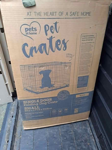 Photo of free Dog crate (Marshside PR9) #1