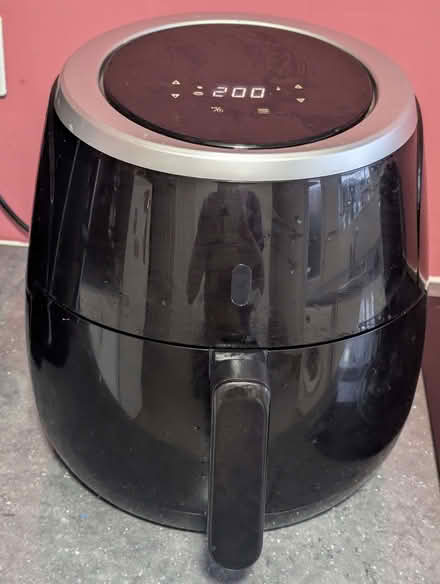 Photo of free Used Airfyer (Hyde SK14) #3