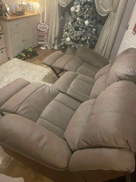 Photo of free 3 seater sofa brown (CW1 3GZ) #2