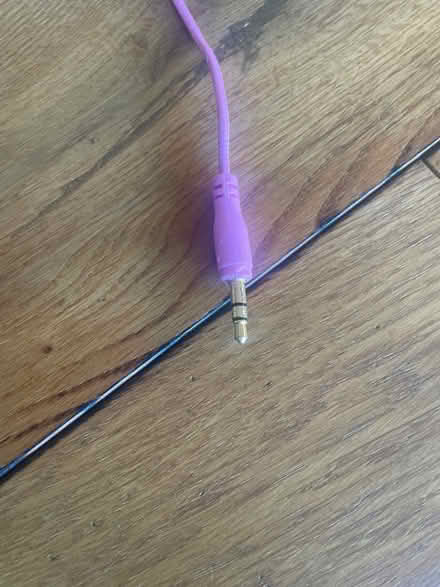 Photo of free Peppa pig earphones (wired) (Bowbridge) #3