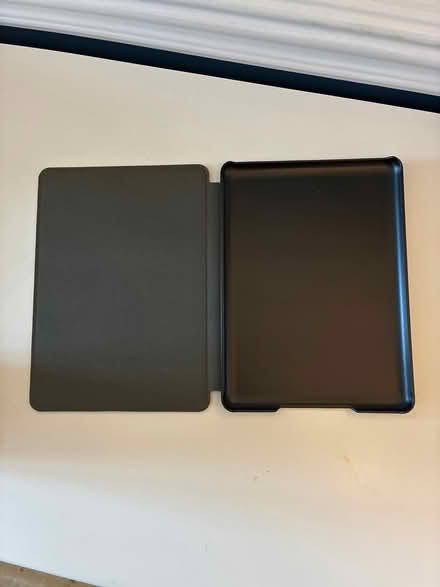 Photo of free Case for kindle paperbright (Leckhampton GL53) #2