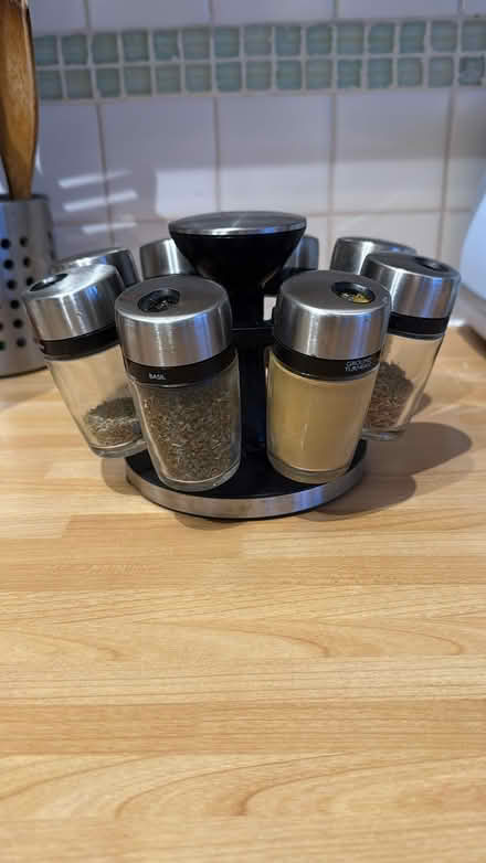 Photo of free Cole & Mason spice rack (Highgate N2) #2