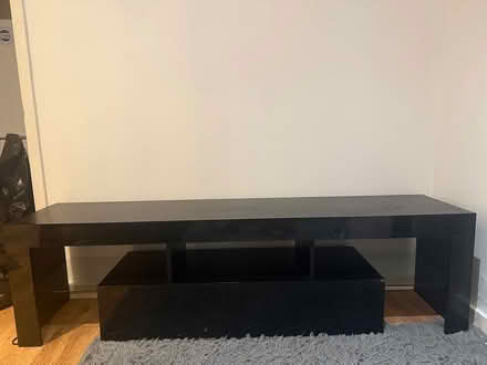 Photo of free Tv stand cabinet (NW11 9TS) #1