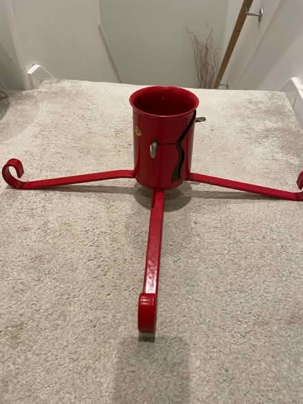 Photo of free Christmas tree stand (Farncombe GU7) #1