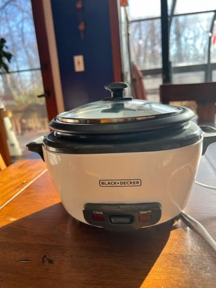 Photo of free Rice cooker (N. Stamford) #1
