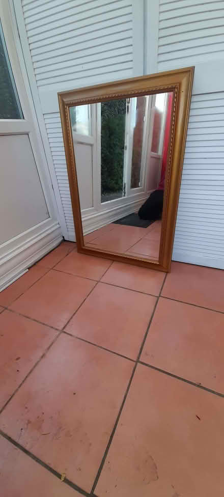 Photo of free Lounge mirror. (Hayling Island PO11) #1