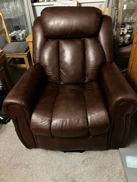 Photo of free Rise and recline chair (Kirk Hallam Ilkeston DE7 4EW) #1