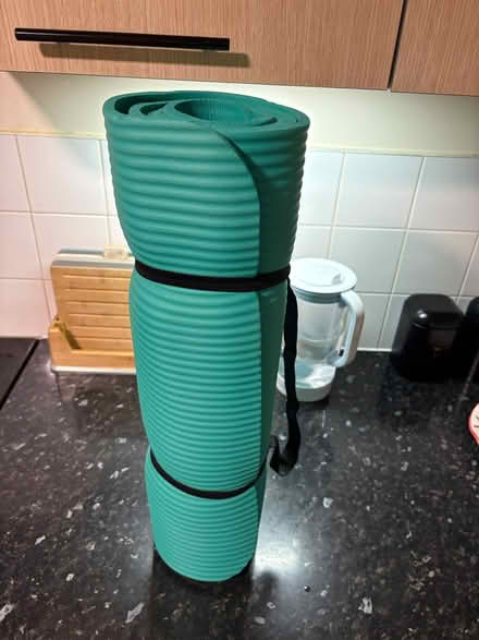 Photo of free New yoga mat (UB1) #1