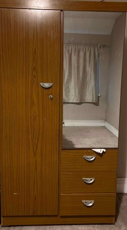 Photo of free Double door wardrobe (Bloxwich WS2) #1