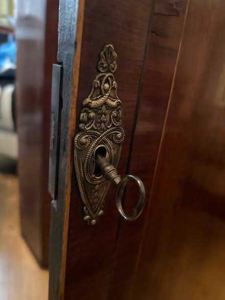 Photo of free Vintage bar stand (Sw109hh) #3