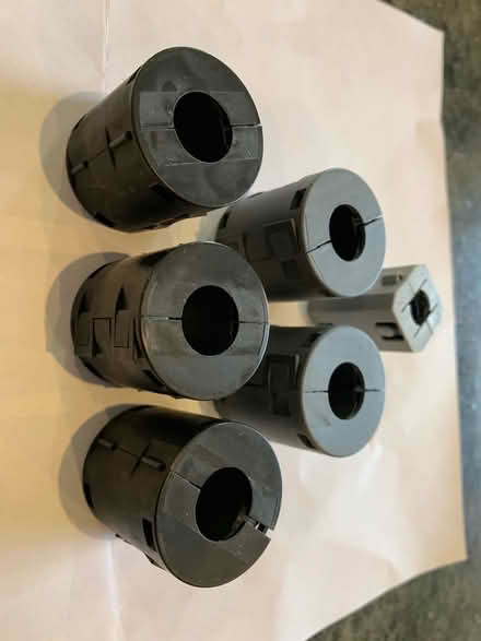 Photo of free Ferrite Cores (Malvern Wells WR14) #2