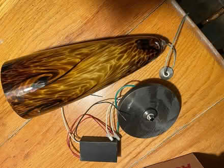 Photo of free Glass pendant lamp (The Annex. Bloor/Bathurst) #3