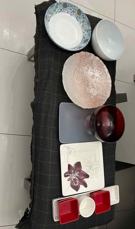 Photo of free Serving dishes (Uxbridge UB8) #1