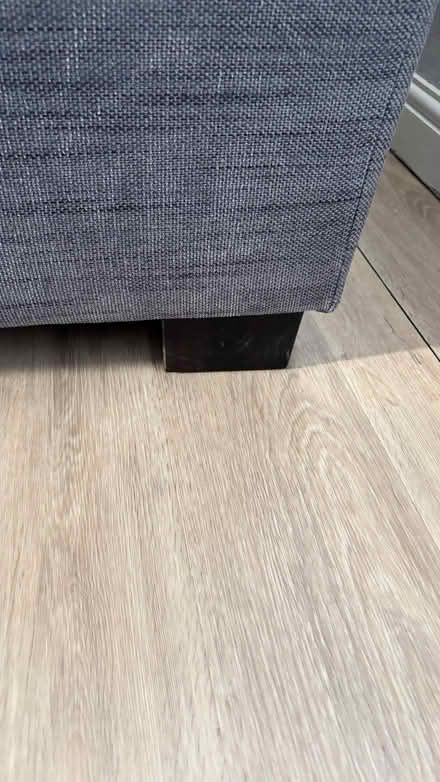 Photo of free Grey 3 seater sofa (Tintwistle SK13) #3