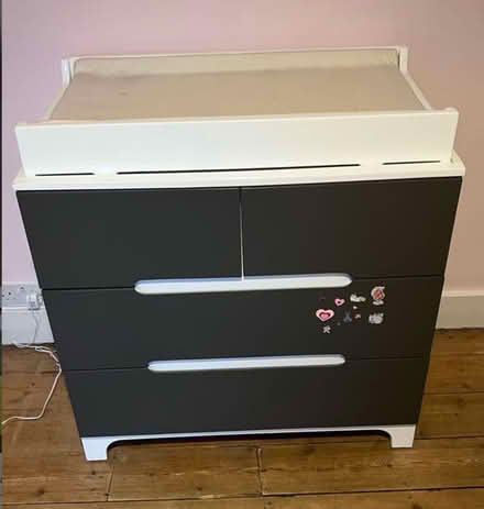 Photo of free Baby changing table (Chiswick W4) #1