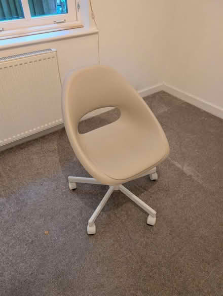 Photo of free Desk chair (SG5) #1