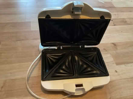 Photo of free Sandwich toaster (Portchester PO16) #1