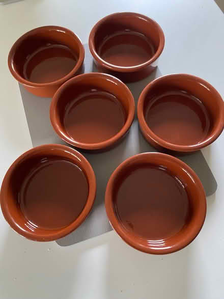 Photo of free Small dishes (Cainscross GL5) #1