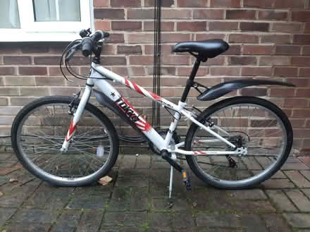 Photo of free Apollo Tokko Boys Hybrid Bike 24" (Pleasant Valley CB11) #1