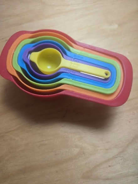 Photo of free Measuring cups and spoons (Hackney Downs E8) #1
