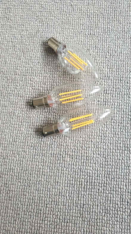 Photo of free 230v 4w Small Bayonet SBC filament bulbs (Gravel Hill SL9) #1
