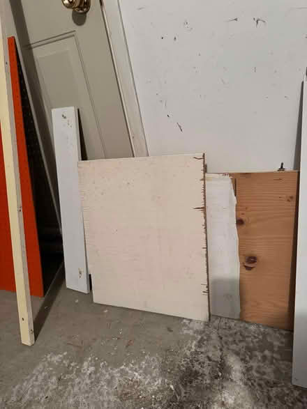 Photo of free Wood Remnants (Orléans) #2