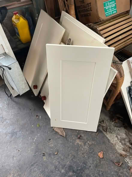 Photo of free Cupboard doors & drawer ftonts (Kenilworth CV8) #1