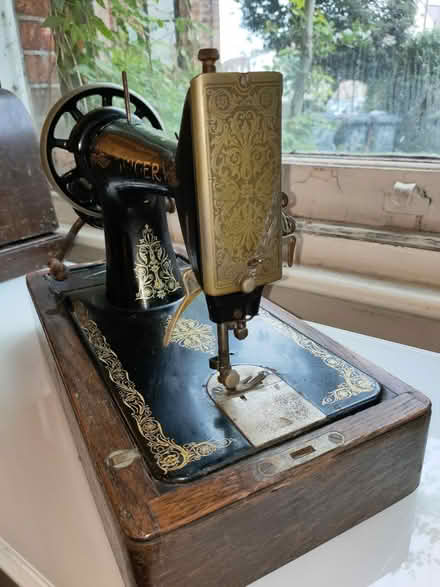 Photo of free 2 x Vintage Sewing Machines (Streatham common) #3