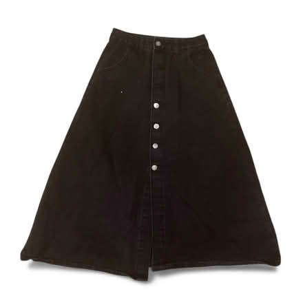 Photo of free Woman’s Snap Up skirt (Brooklyn Storage) #1