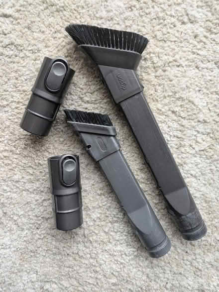 Photo of free Dyson tools (Hook RG27) #2