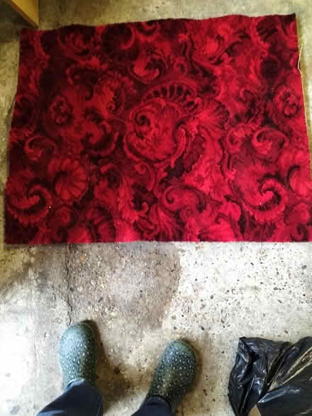 Photo of free Brand New 'off cut' Red Carpet (Hilsea Portsmouth PO2) #1
