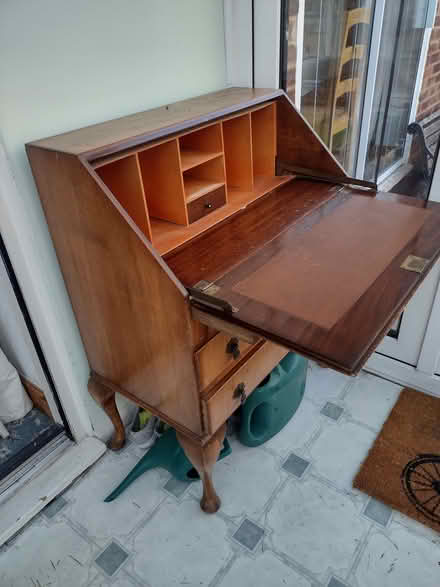 Photo of free Wooden bureau (Leigh Beck SS8) #4