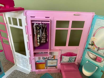 Photo of free Barbie folding house (Chelmsford CM2) #3