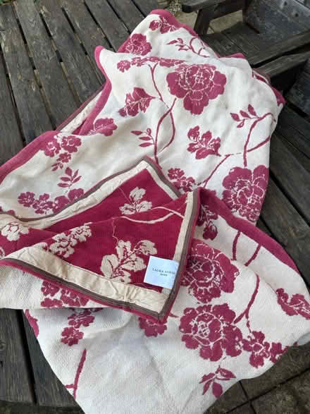 Photo of free Laura Ashley rug (OX1 (Kennington)) #1
