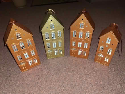 Photo of free 4 small battery tea light houses for Christmas decorations? (Halstead TN14) #1