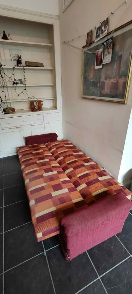 Photo of free Sofa bed (Streatham common) #4