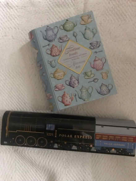 Photo of free Two empty cookie tins (Colchester CO4) #1