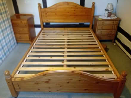 Photo of free Double bed (Hope-under-Dinmore HR6) #3