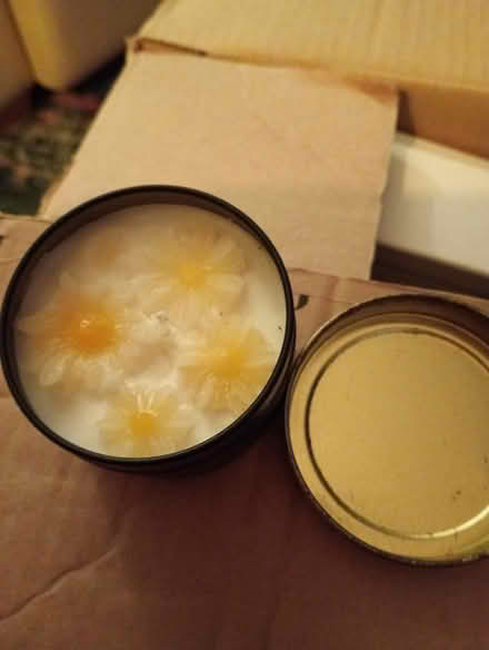 Photo of free Daisy candle (Cowley Oxford) #1