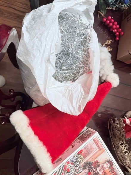 Photo of free Miscellaneous Christmas decorations (Plainfield and Bailey, Darien) #3