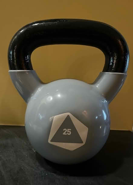 Photo of free 25 lb kettle bell (Somerville, Spring Hill) #1