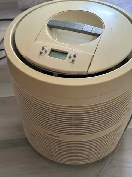 Photo of free Honeywell Air Purifier w Filter (West San Jose 95128) #2