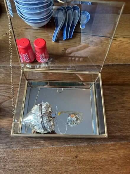 Photo of free Glas Box (SE10 8DN) #1