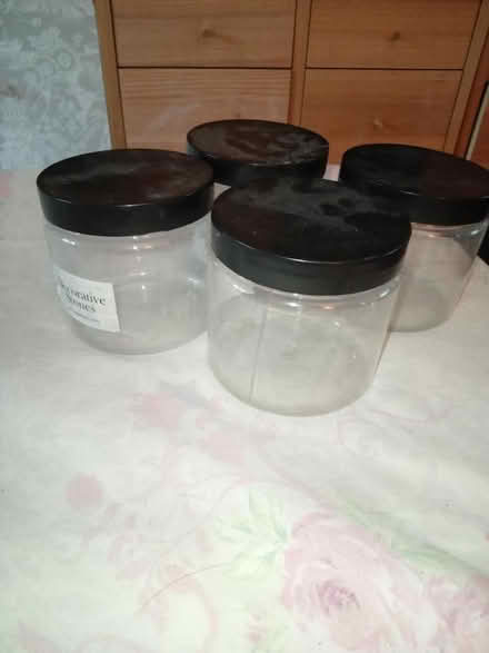 Photo of free 4 plastic jars (Hanworth TW13) #1