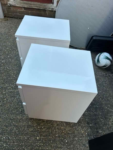 Photo of free 2 x Bedside Cabinets (AL3 near Waitrose) #3
