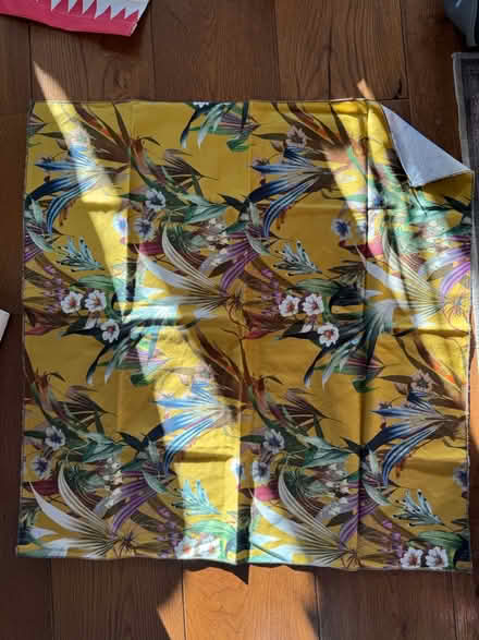 Photo of free Table cloths (SE10 8DN) #1