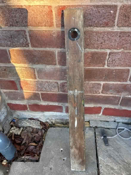 Photo of free Vintage spirit level (L25) #1