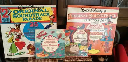 Photo of free Vinyl Records for Kids (Sole Street) #1