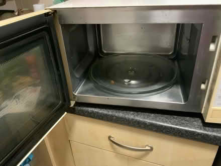 Photo of free Microwave/oven (Aspley NG8) #2