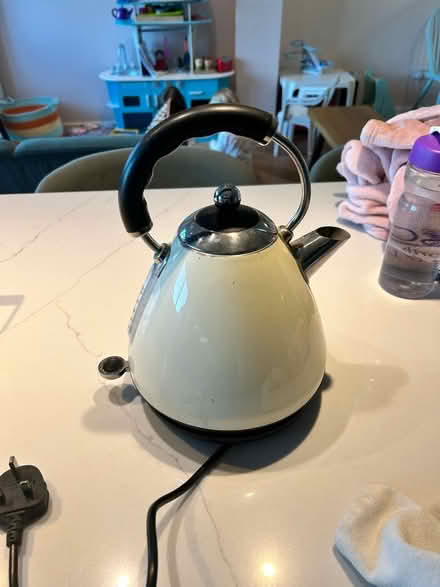 Photo of free Kettle (Horsforth LS18) #1